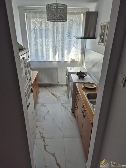 Apartament cu 2 camere semidecomandat în Militari