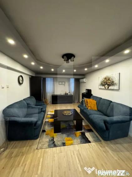 Apartament cu 4 camere decomandat, mobilat în Central