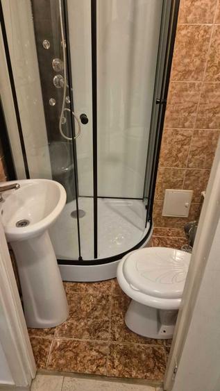 Garsonieră decomandată în Rogerius