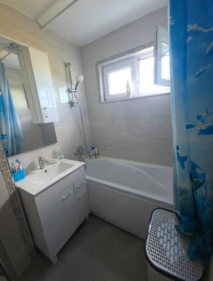 Apartament cu 2 camere semidecomandat în Splai Bahlui
