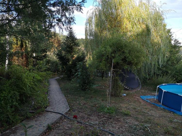 Casă cu 4 camere în Fornădia