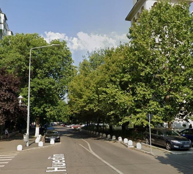 Apartament cu 2 camere decomandat în Brâncoveanu