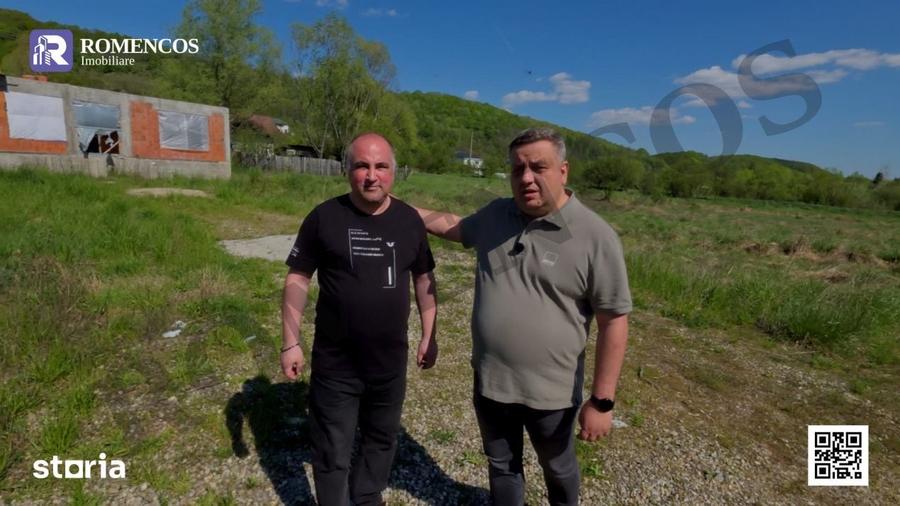 Casă cu 3 camere cu Teren 1428 Mp în Budeasa