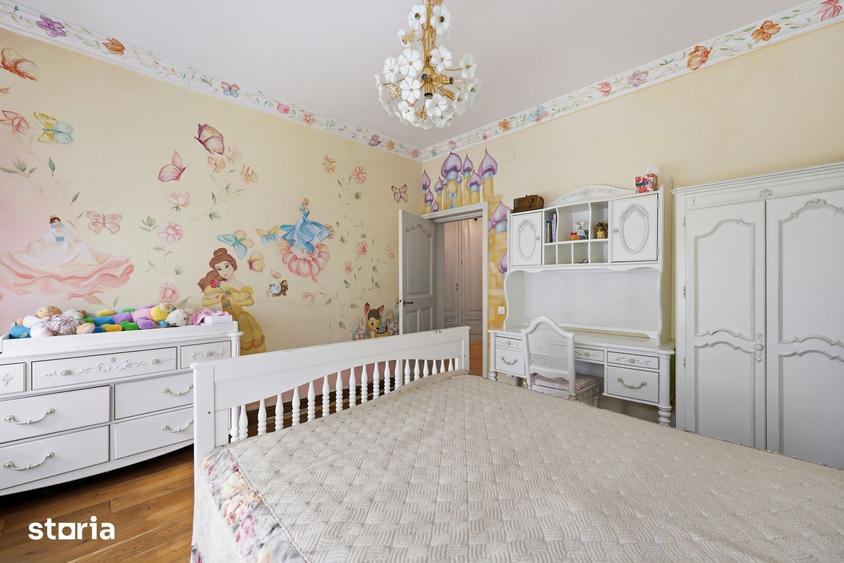 Apartament cu 3 camere în Primăverii