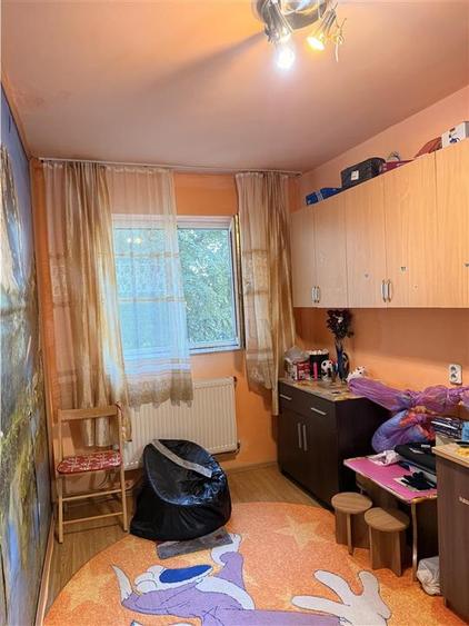 Garsonieră decomandată în Dâmbovița