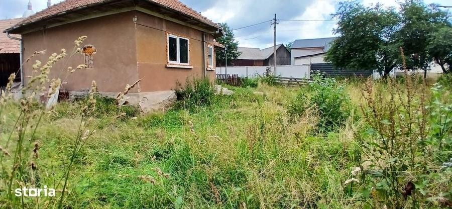 Casă cu 3 camere în Nădășelu