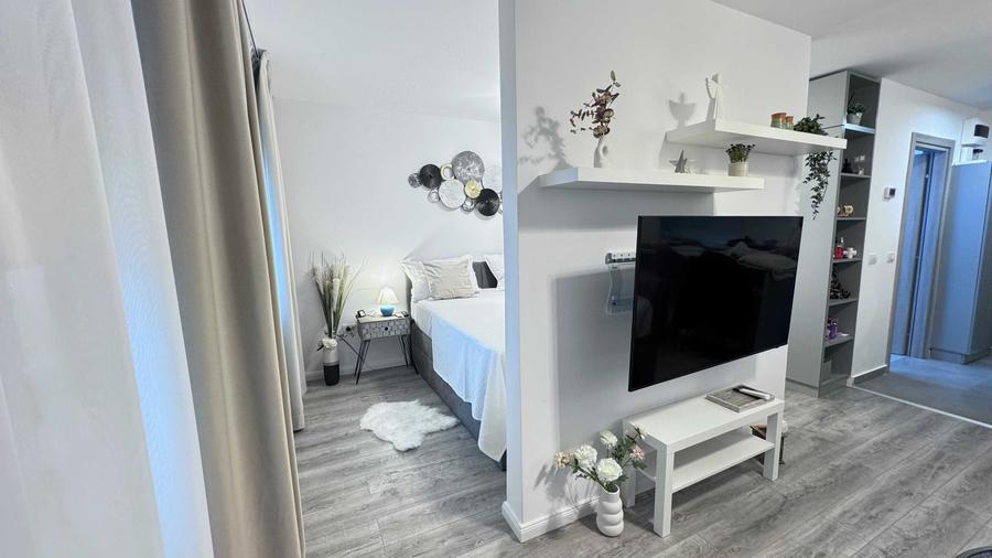 Apartament cu 2 camere în Străulești