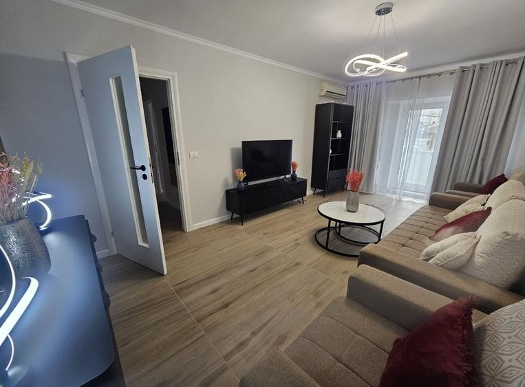 Apartament cu 2 camere decomandat, mobilat în Stadion