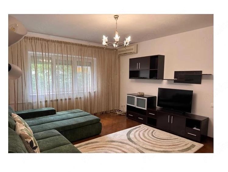 Apartament cu 3 camere decomandat, mobilat în Vitan