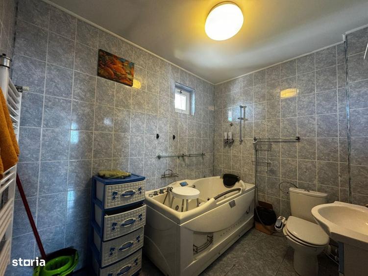 Casă cu 4 camere în Floreasca