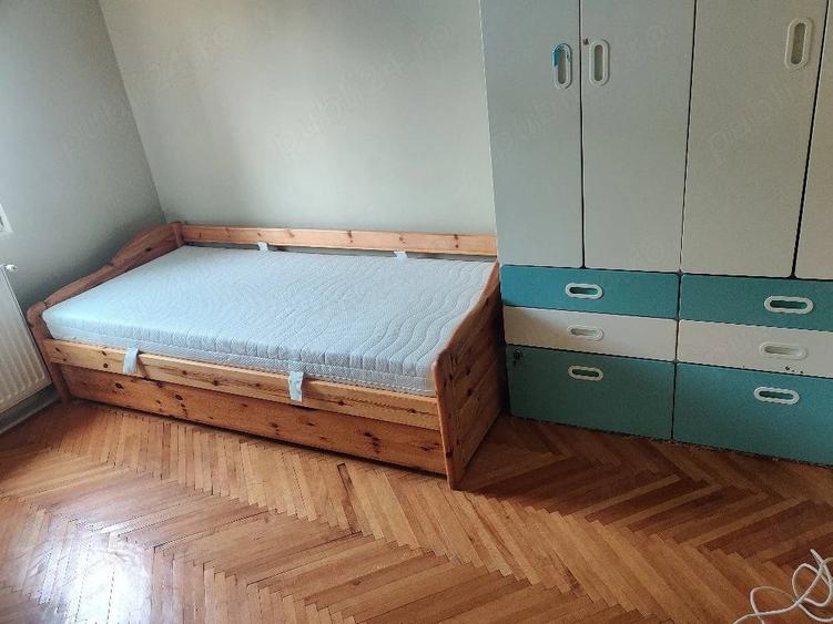 Apartament cu 3 camere decomandat în Micro 2
