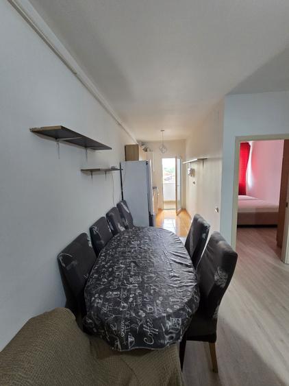 Apartament cu 2 camere semidecomandat în Dosu Bricii