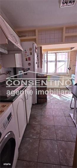 Apartament cu 4 camere în Unirii Sud