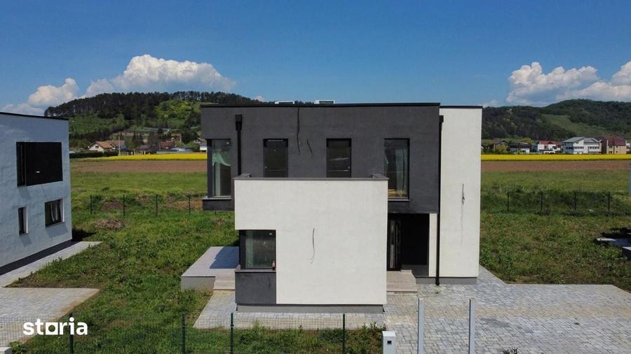 Casa/Vila cu 5 camere de vanzare - Sanpetru - 10