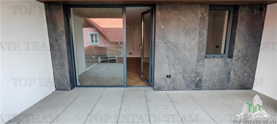 Apartament cu 2 camere decomandat în Exterior Vest