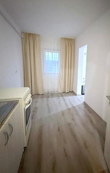 Apartament cu 2 camere decomandat în Est