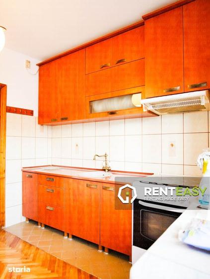 Apartament cu 4 camere în Independenței
