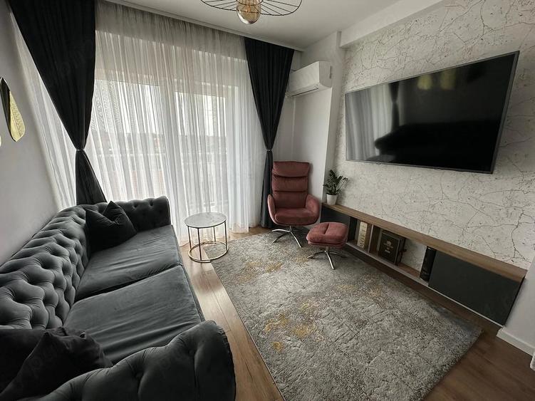 Apartament cu 2 camere decomandat în Soarelui