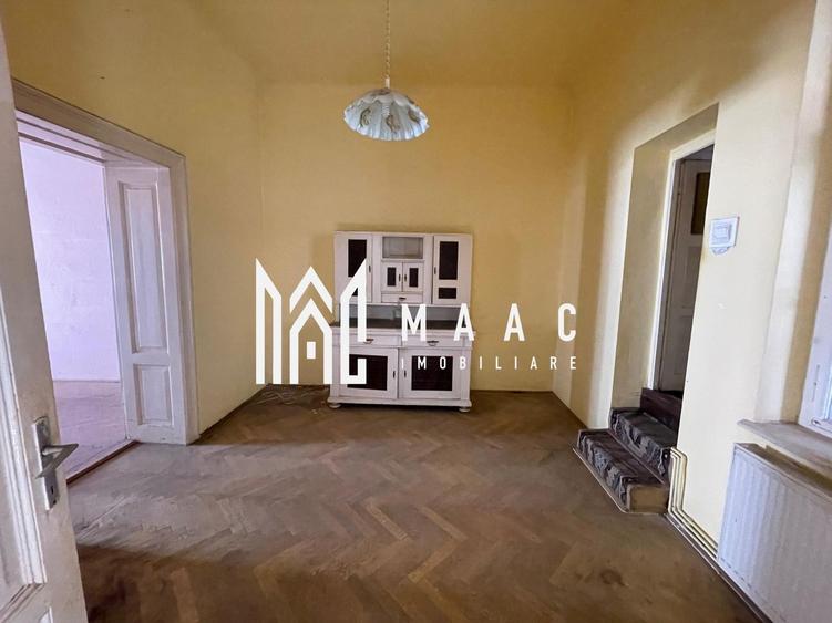 Casă individuală cu 33 camere cu Canalizare în Ultracentral