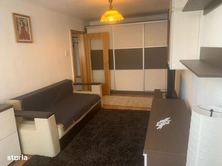 Inchiriez Apartament 2 camere, Zona Grigore Balan,250 Euro - 3