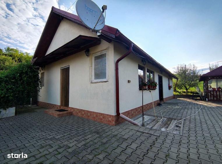 De vanzare | Casa de vacanta cu teren de 4.453 mp | Cojocna - 8