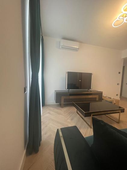 Apartament cu 2 camere decomandat, mobilat în Pipera
