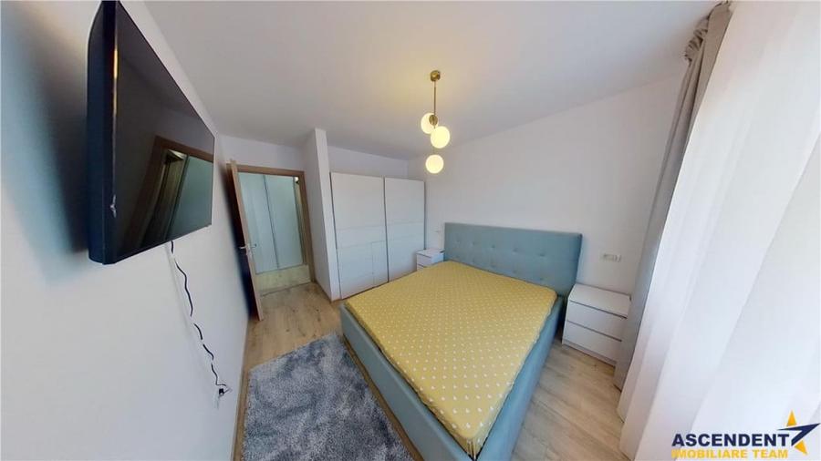 Apartament cu 2 camere decomandat în Tractorul — fotografia 3