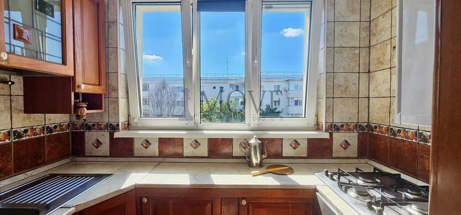 Apartament etaj intermediar, luminos, centrală proprie, fereastră la baie - 16