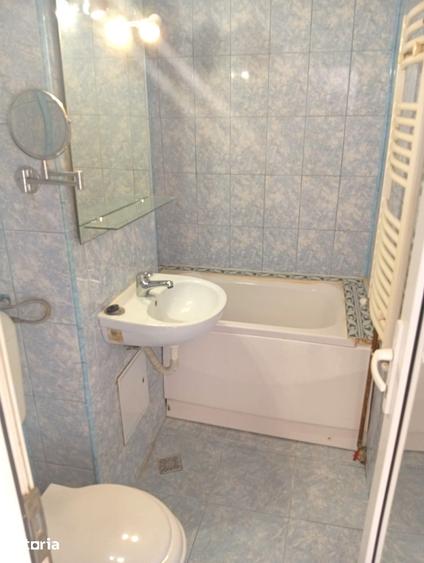 Garsonieră decomandată în Micălaca