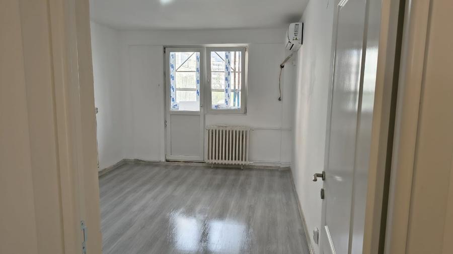 Apartament cu 2 camere decomandat în Tei