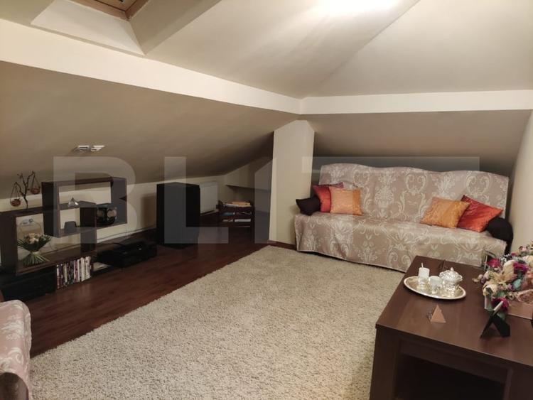 Apartament cu 3 camere decomandat, mobilat în Nord-Vest