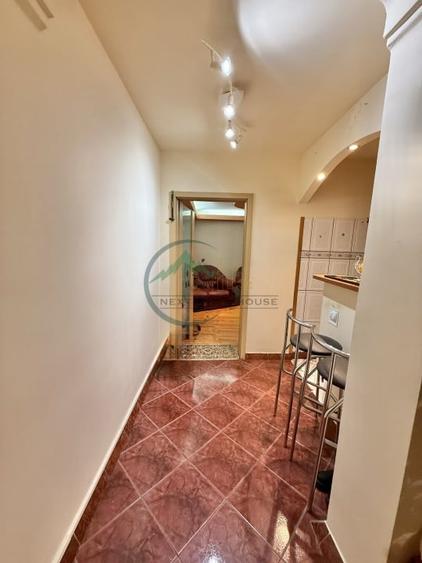 Apartament cu 3 camere decomandat, mobilat în Județean