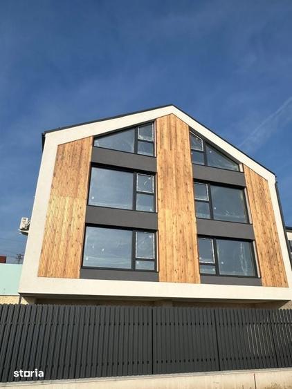Casă cu 5 camere cu Teren 220 Mp în Dâmbul Rotund