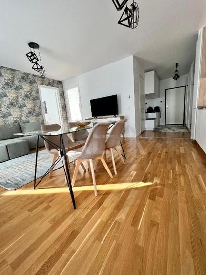 Apartament cu 3 camere semidecomandat, mobilat în Domenii