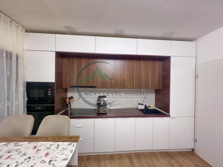 Apartament cu 3 camere decomandat, mobilat în Sânpetru
