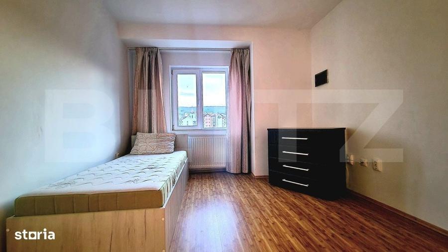 Apartament cu 3 camere semidecomandat în Florești