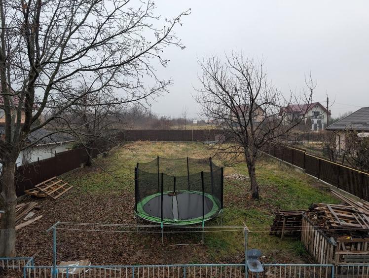 Casă individuală cu 6 camere cu Canalizare în Aviatori