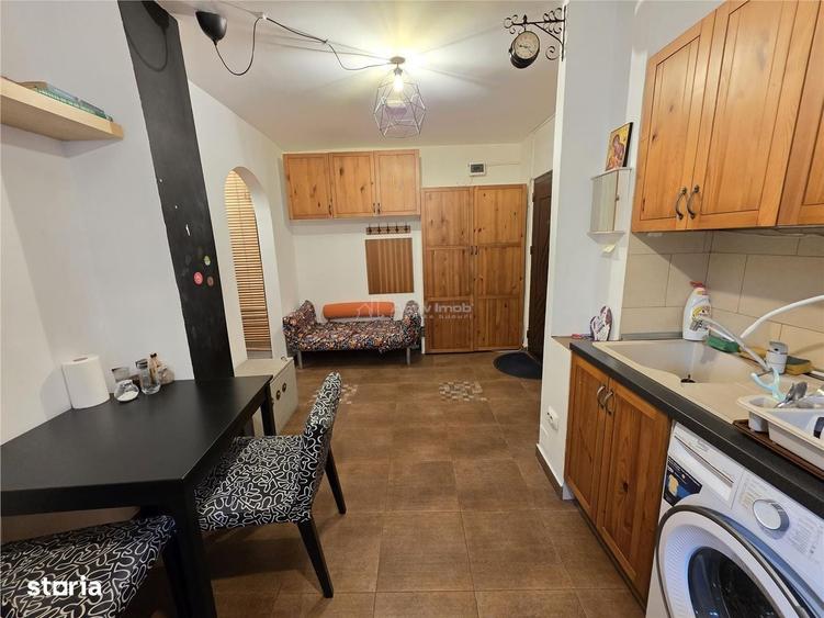 Apartament cu 2 camere decomandat în Timpuri Noi