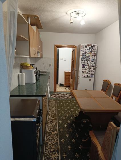 Apartament cu 3 camere decomandat – Botoșani | Etaj 2 Piata mare - 88.000 € Neg - 2