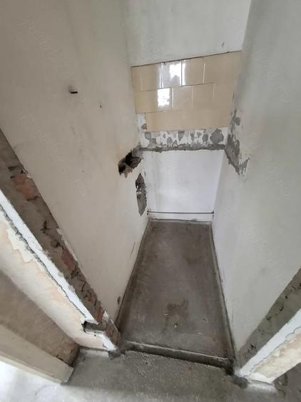 Apartament cu 2 camere decomandat în Govândari