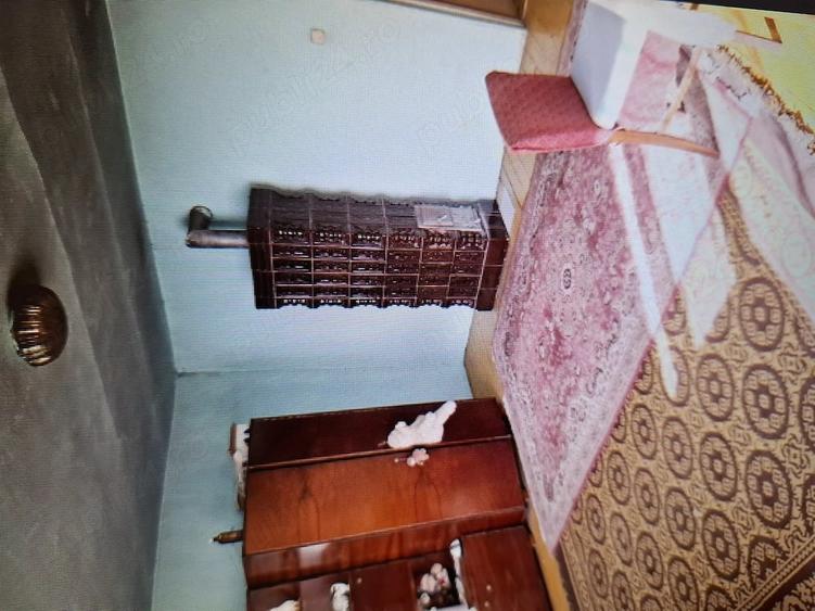 Casă cu 3 camere cu Teren 1093 Mp în Central