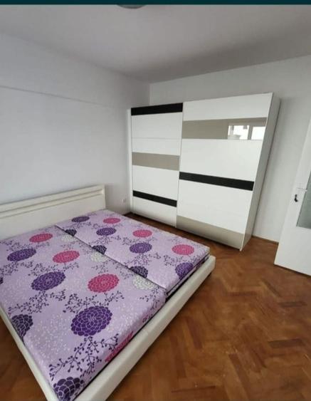 Apartament cu 2 camere decomandat în Ultracentral