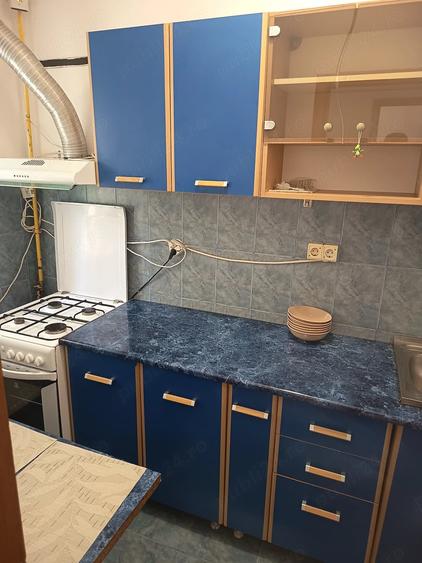 Apartament cu 2 camere decomandat în Drumul Taberei