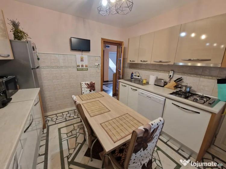 Casa duplex, 195 mp, strada G. Ureche - 15