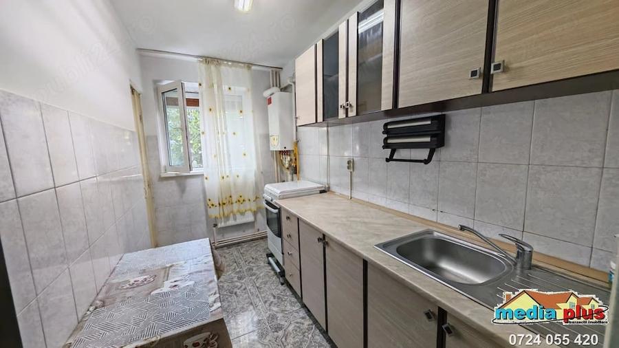 Garsonieră decomandată în Dunărea