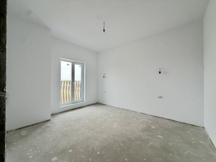 Duplex cu 5 camere cu Canalizare în Dumbrăvița