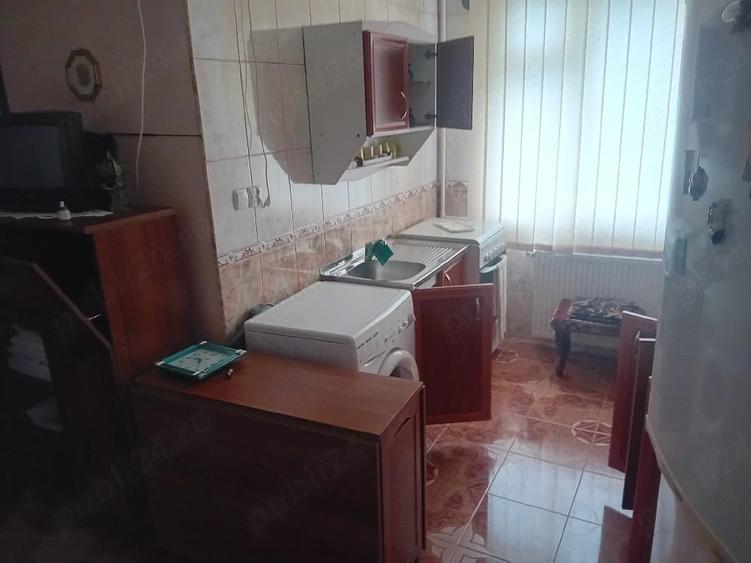 Garsonieră decomandată în Dărmănești