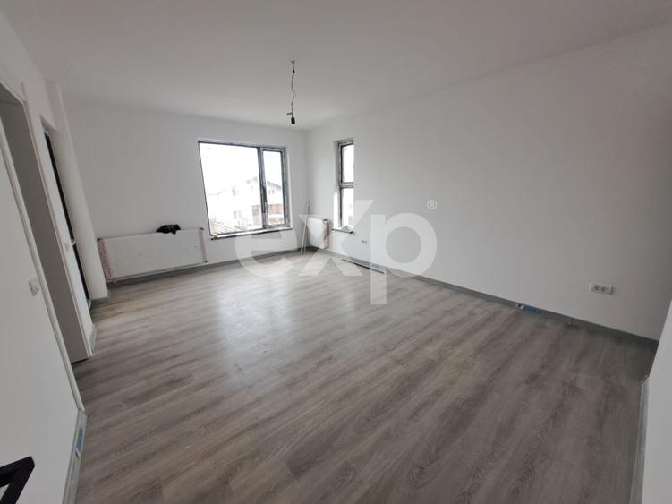 Casă individuală cu 5 camere cu Teren 422 Mp în Berceni