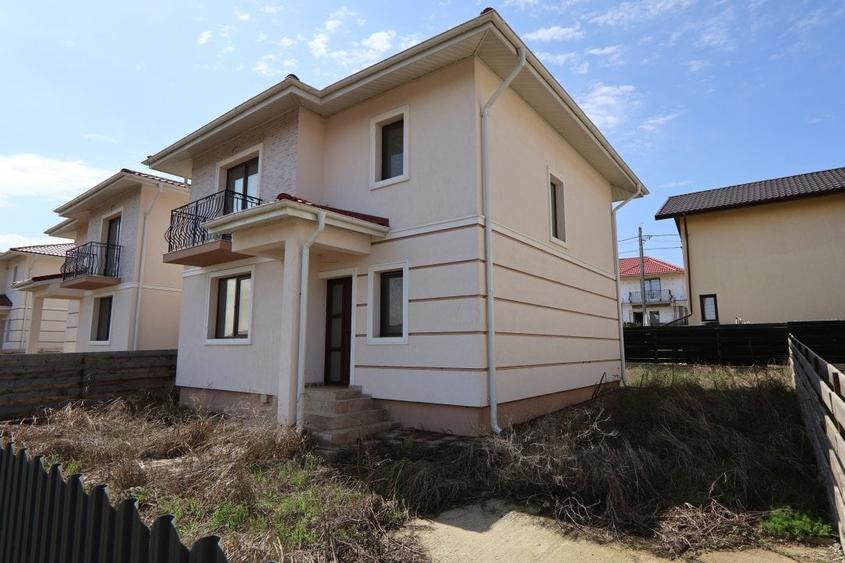 Duplex cu 4 camere cu Canalizare în Lunca Cetățuii