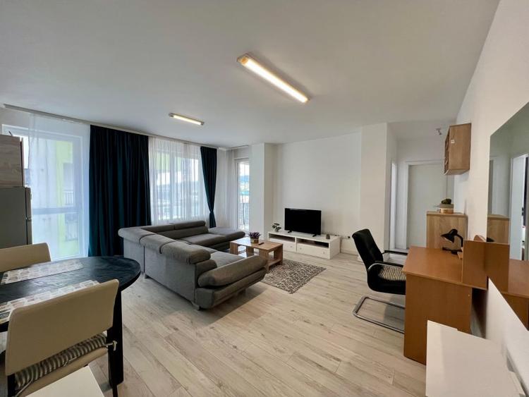 Apartament cu 2 camere semidecomandat, mobilat în Europa